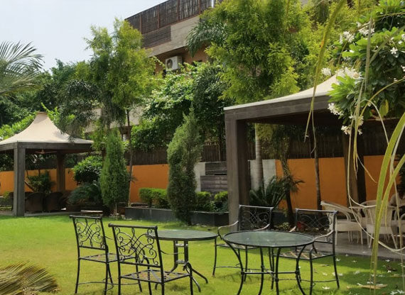 https://arushiprojects.com/wp-content/uploads/2021/10/hospitality-main-570x416.jpg