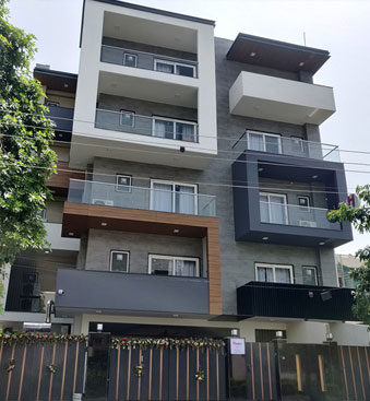 https://arushiprojects.com/wp-content/uploads/2021/11/architect-05-339x367.jpg